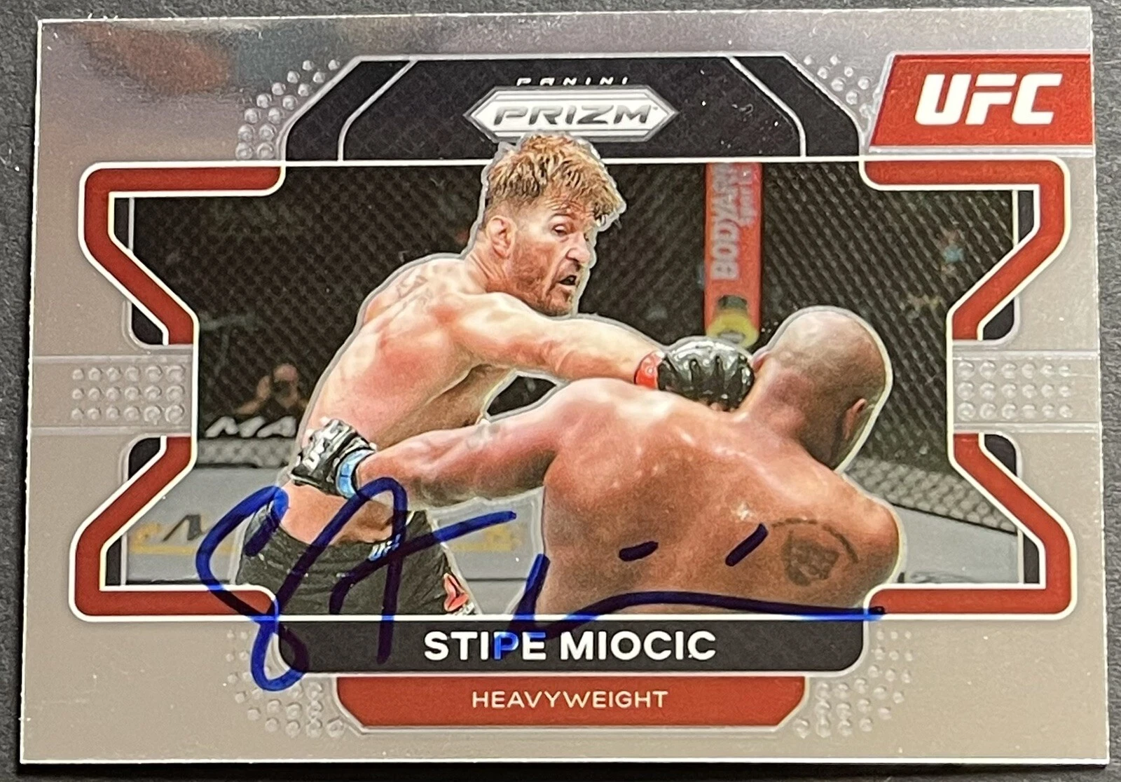 Stipe Miocic Signed Auto 2022 Prizm UFC Card Beckett Coa