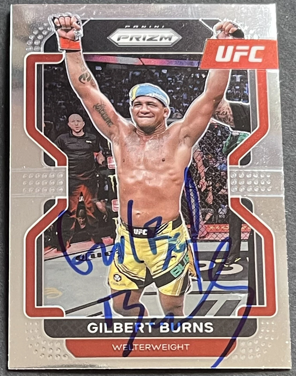 Gilbert Burns Signed Autographed 2022 Prizm UFC Base Card Beckett Coa