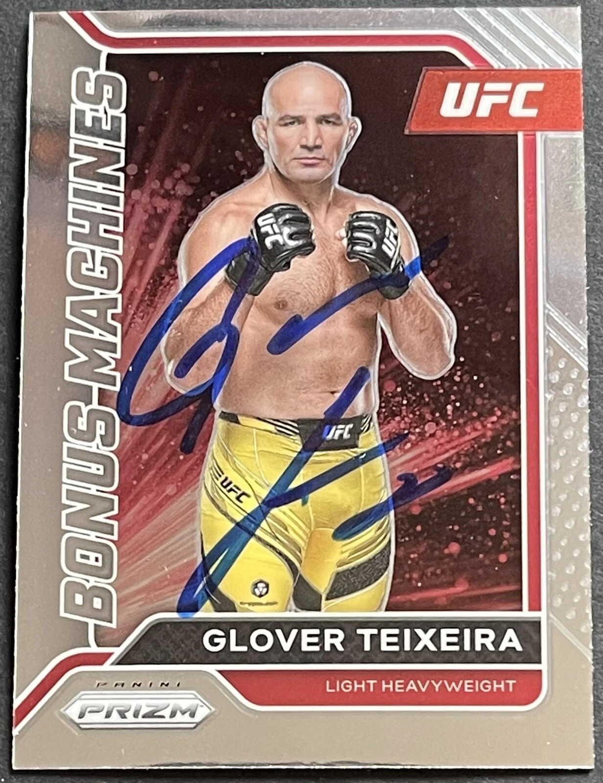 Glover Teixeira Signed Autographed 2022 Prizm Bonus Machine UFC Card Beckett Coa