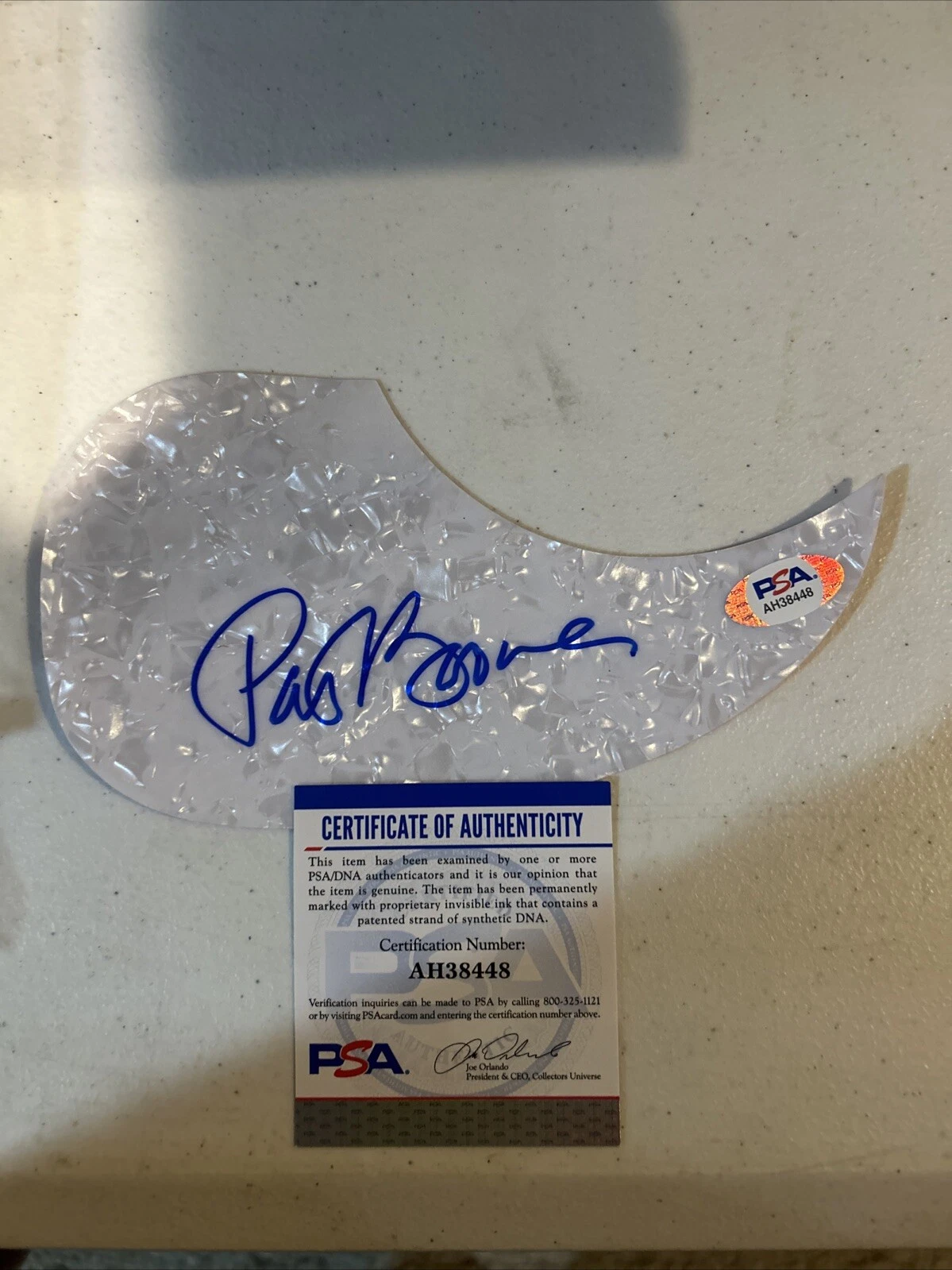 PAT BOONE COUNTRY STAR SIGNED AUTOGRAPH ACOUSTIC PICKGUARD PSA COA GUITAR