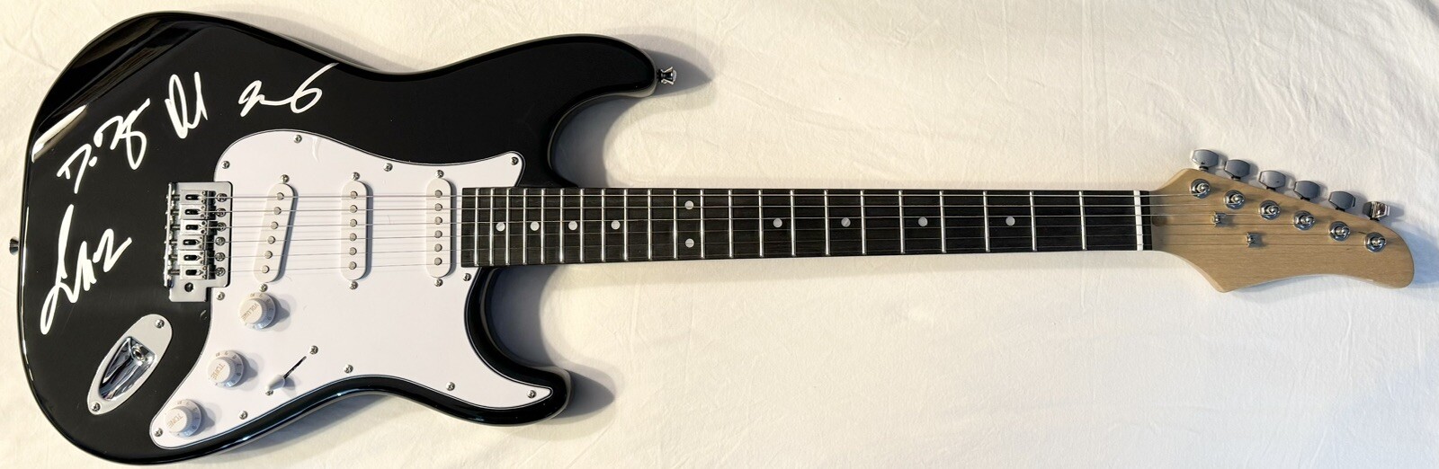 Disturbed Signed Autographed Guitar Sickness JSA COA All 4 Members On Body