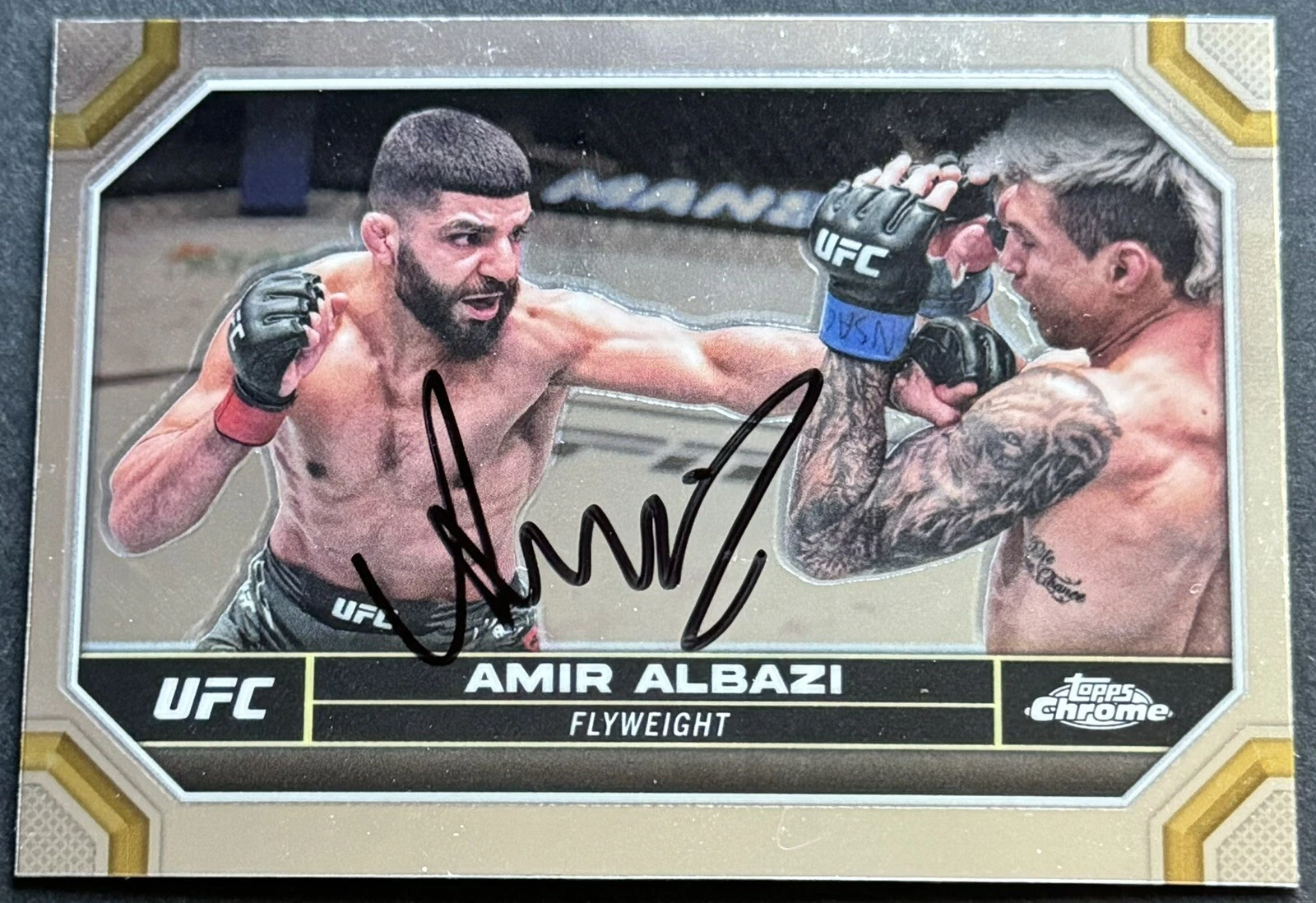Amir Albazi 2023 Signed Topps Chrome UFC Base Card Beckett COA