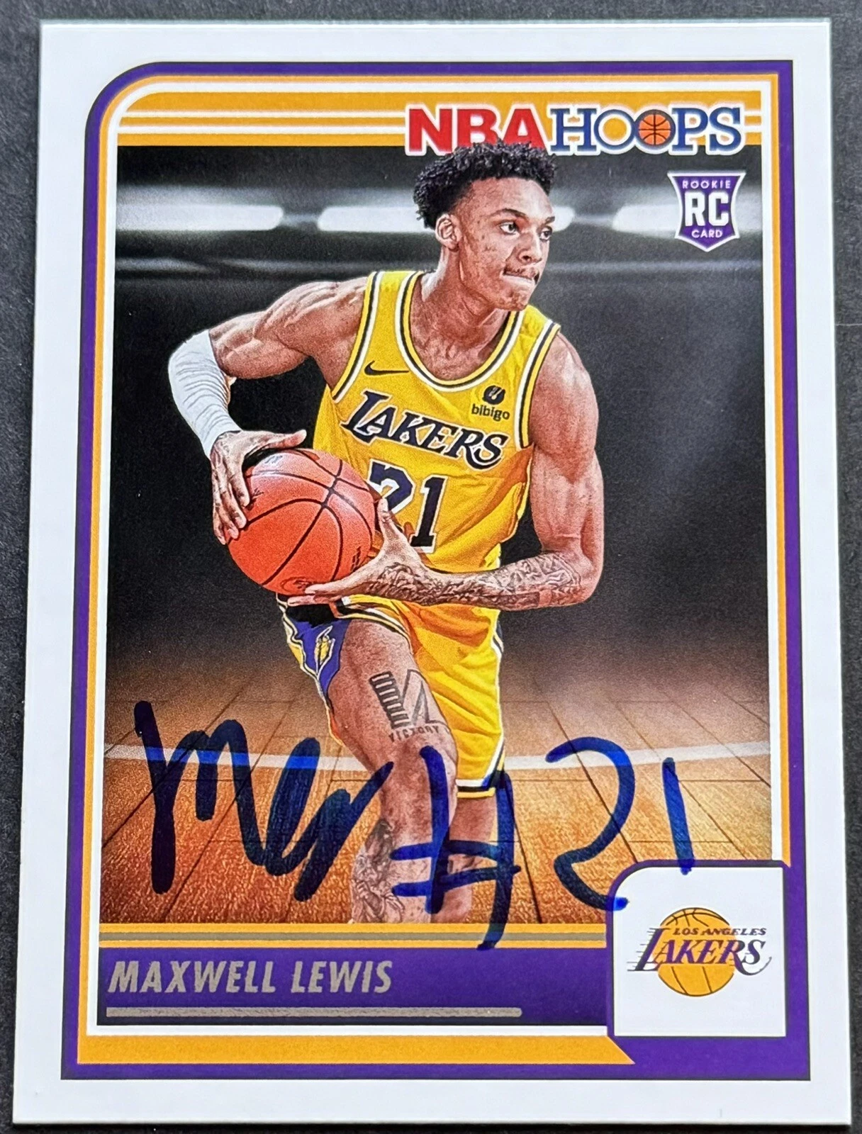 Maxwell Lewis Signed Auto 2023-2024 NBA Hoops Rookie Card Lakers Beckett COA