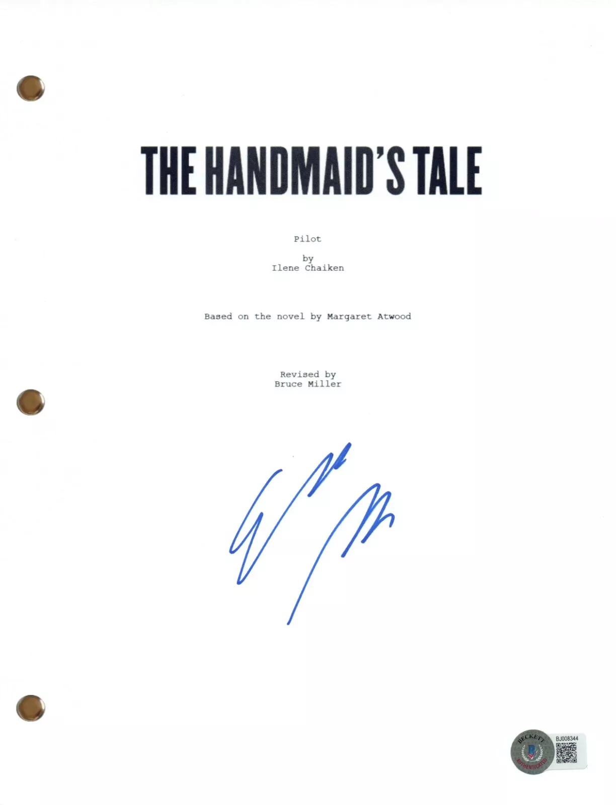 ELISABETH MOSS Signed THE HANDMAID'S TALE Autograph Pilot Episode Script BAS COA