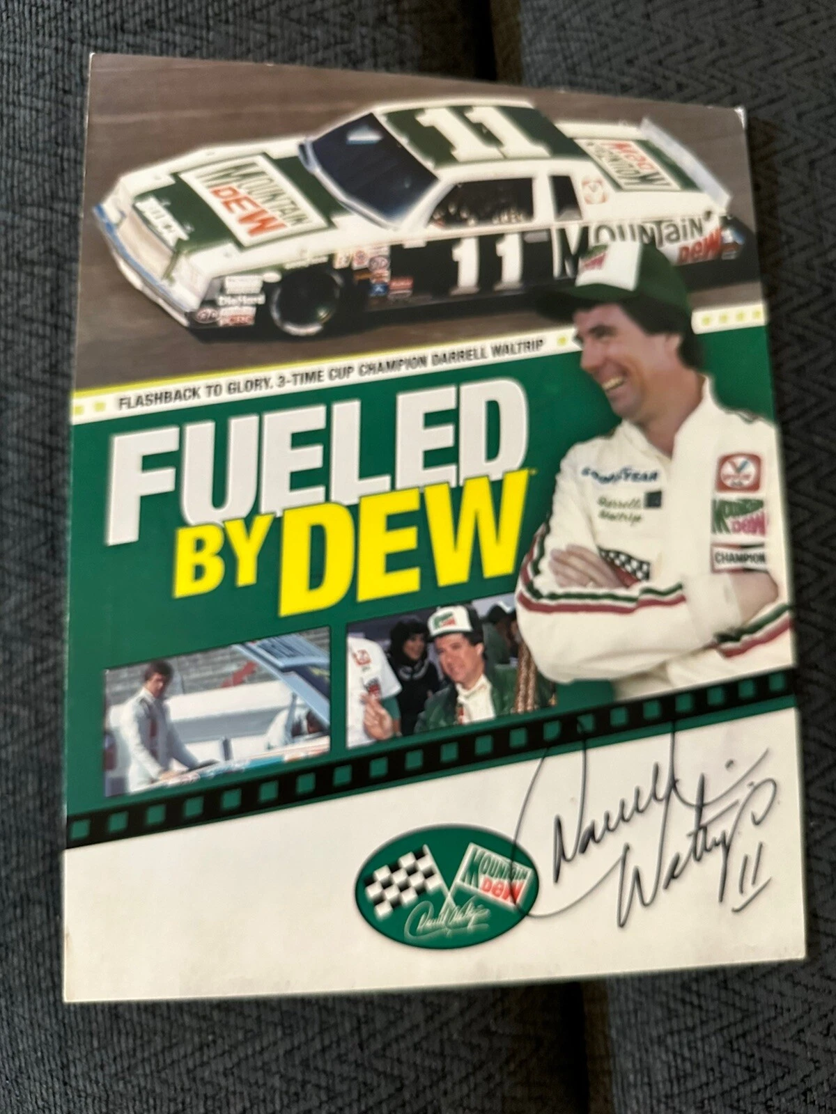 Darrell Waltrip Signed Promo Hero Card Nascar Autographed