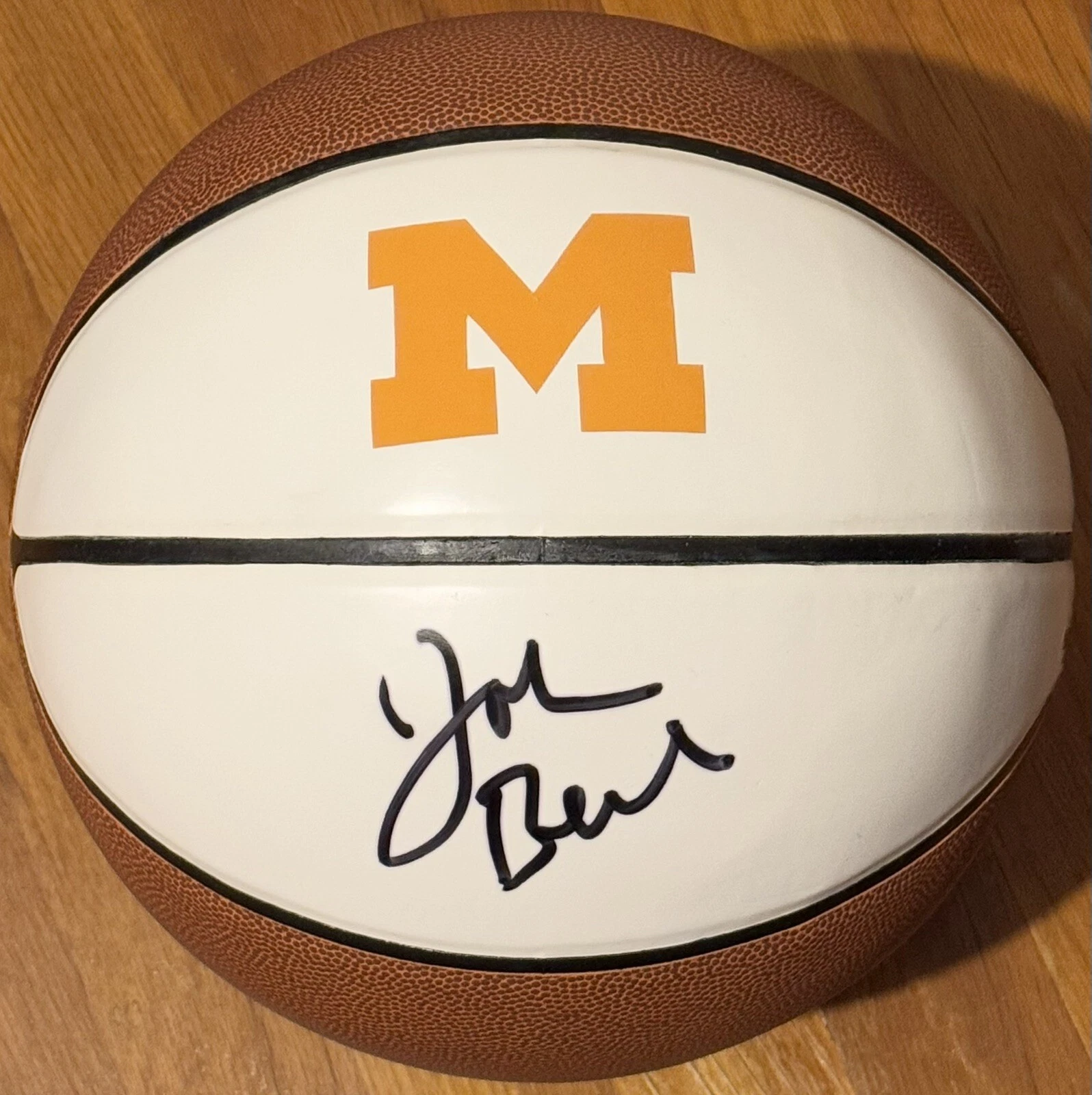 John Beilein Signed Autographed Michigan Wolverines Logo Basketball Psa/Dna