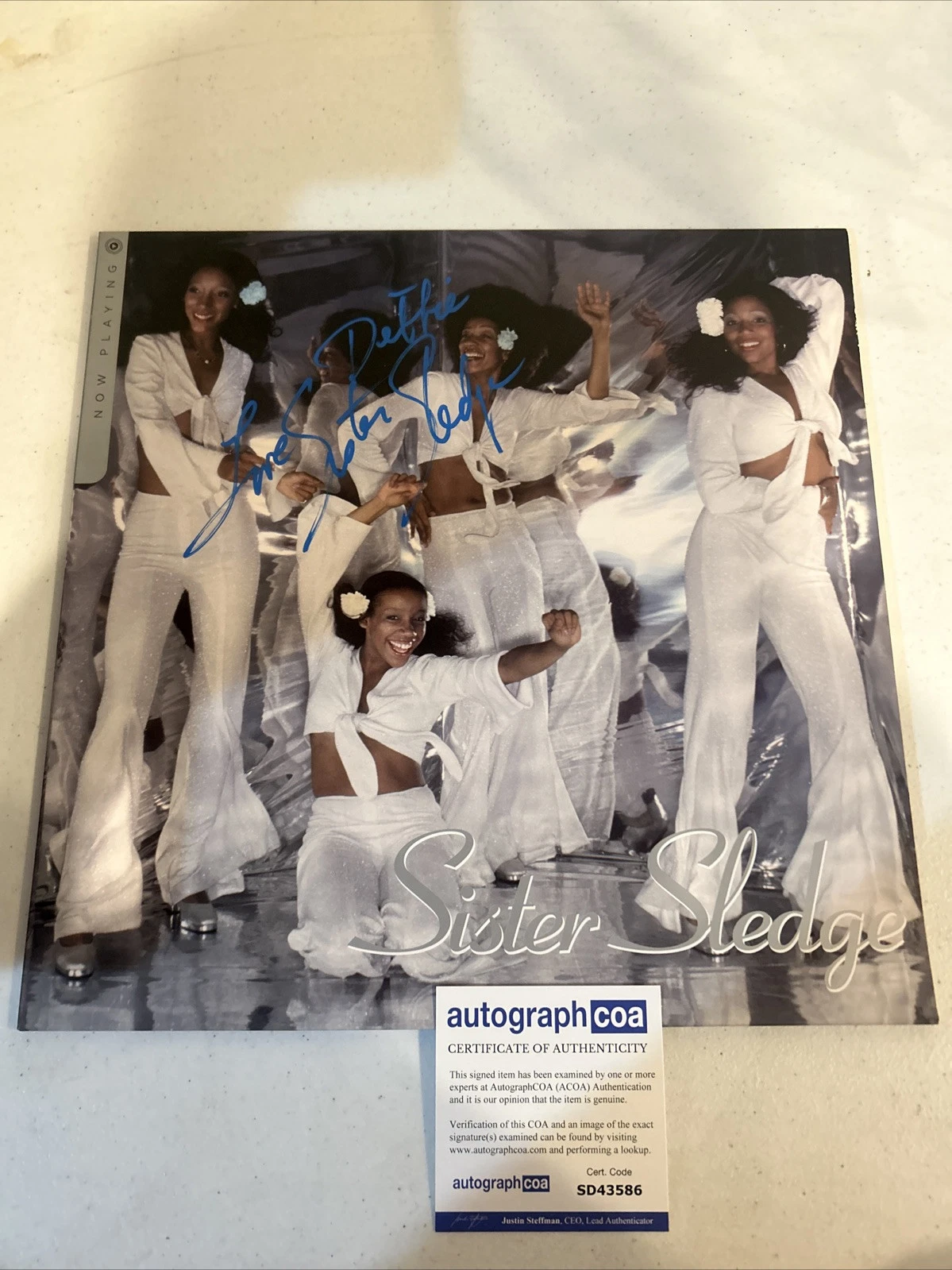 SISTER SLEDGE SIGNED AUTOGRAPH VINYL ALBUM ACOA DEBBIE SLEDGE RECORD