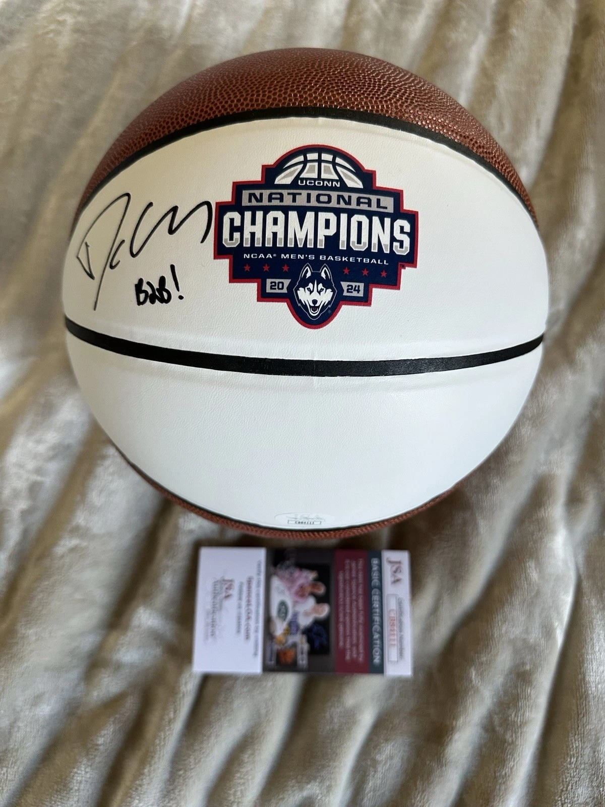 Dan Hurley Signed NCAA Basketball Autographed JSA COA Authentication UCONN