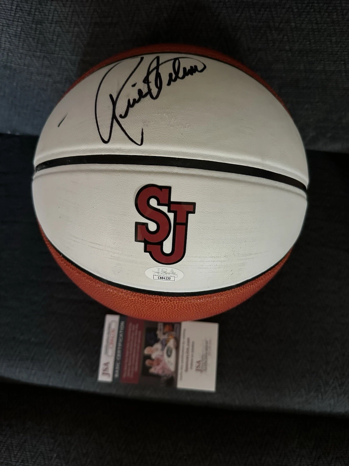Rick Pitino Signed St John's Johns Red Storm Basketball JSA COA Authentication