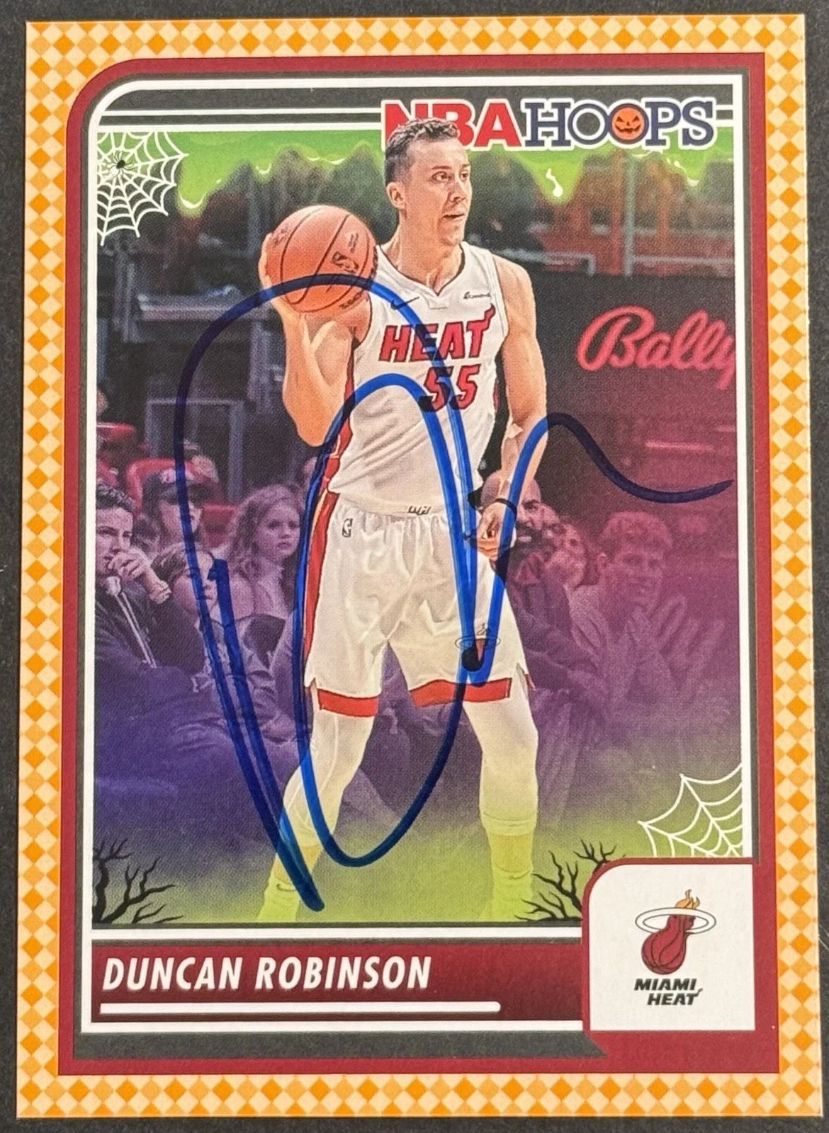 Duncan Robinson Signed 2023-24 NBA Haunted Hoops Card Miami Heat BAS Beckett COA