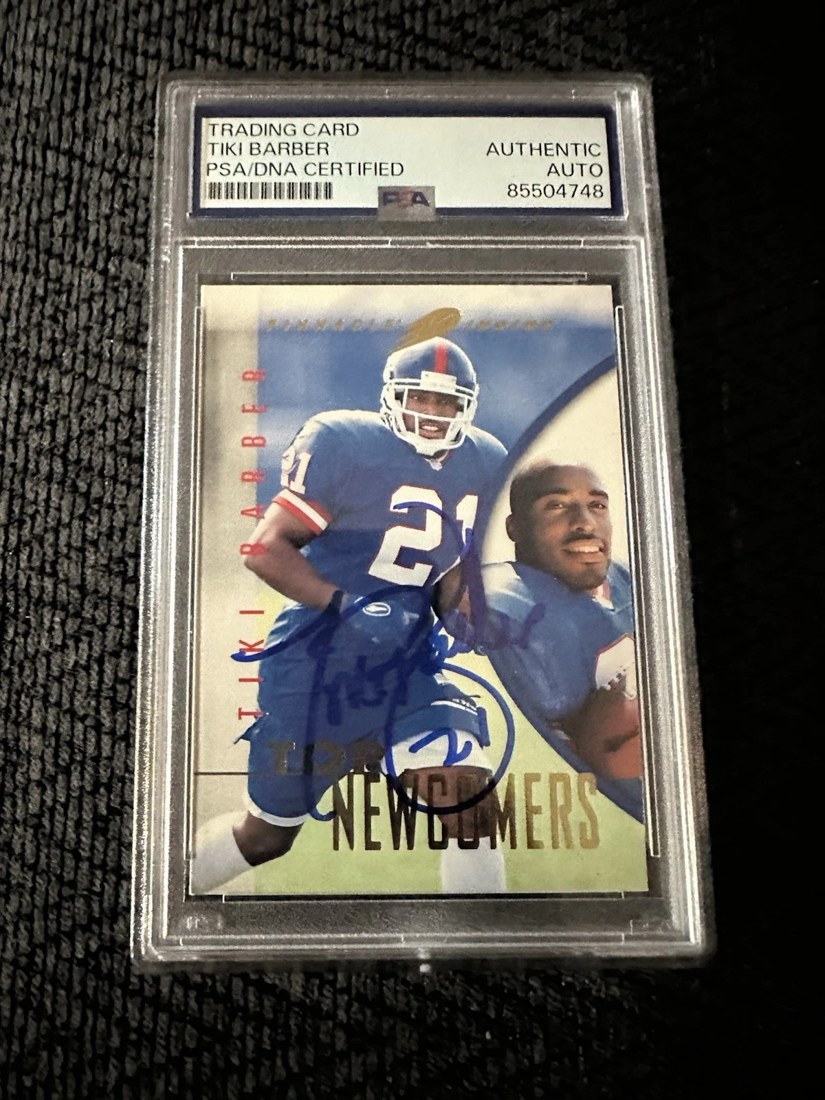 Tiki Barber Signed 1997 Pinnacle Card #121 PSA /DNA Slab COA Rookie