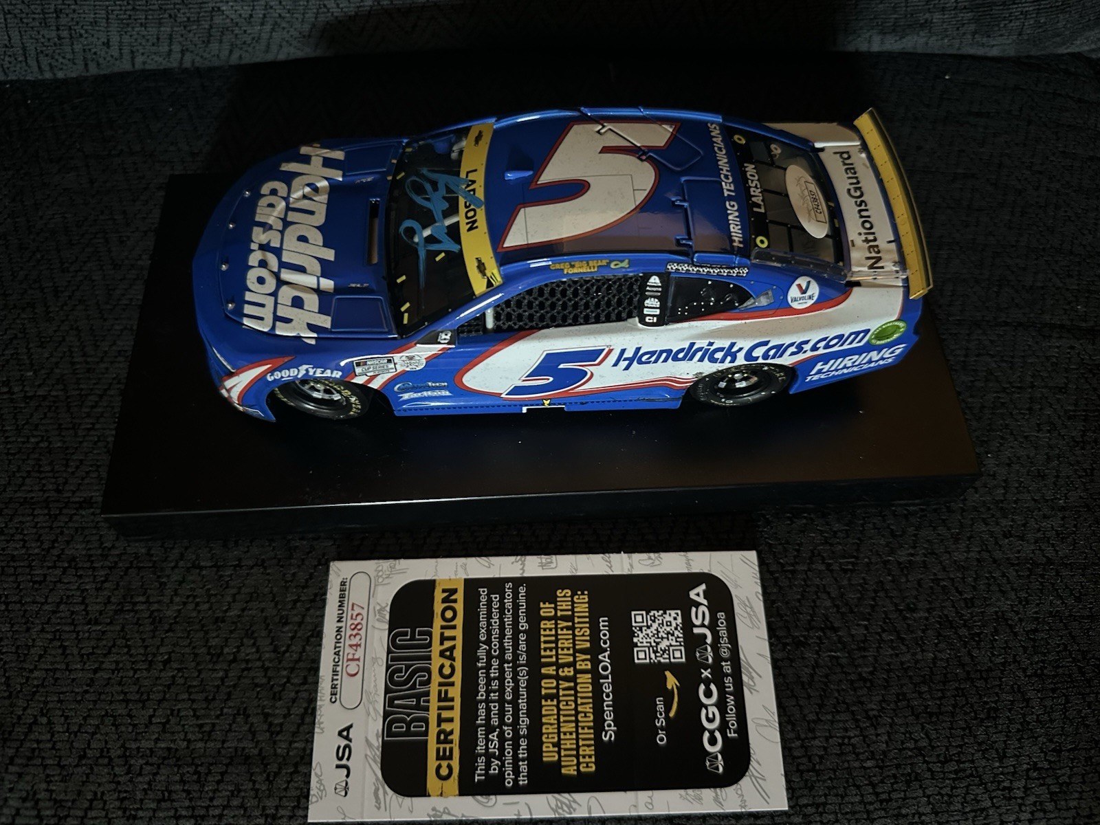 Kyle Larson Signed ‘21  1/24 Scale Diecast Car Nascar JSA Authenticated COA