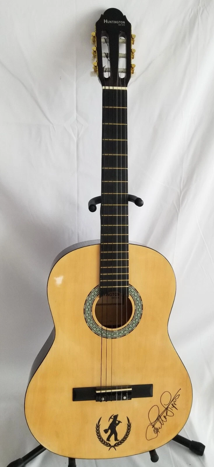 Loretta Lynn REAL hand SIGNED 40