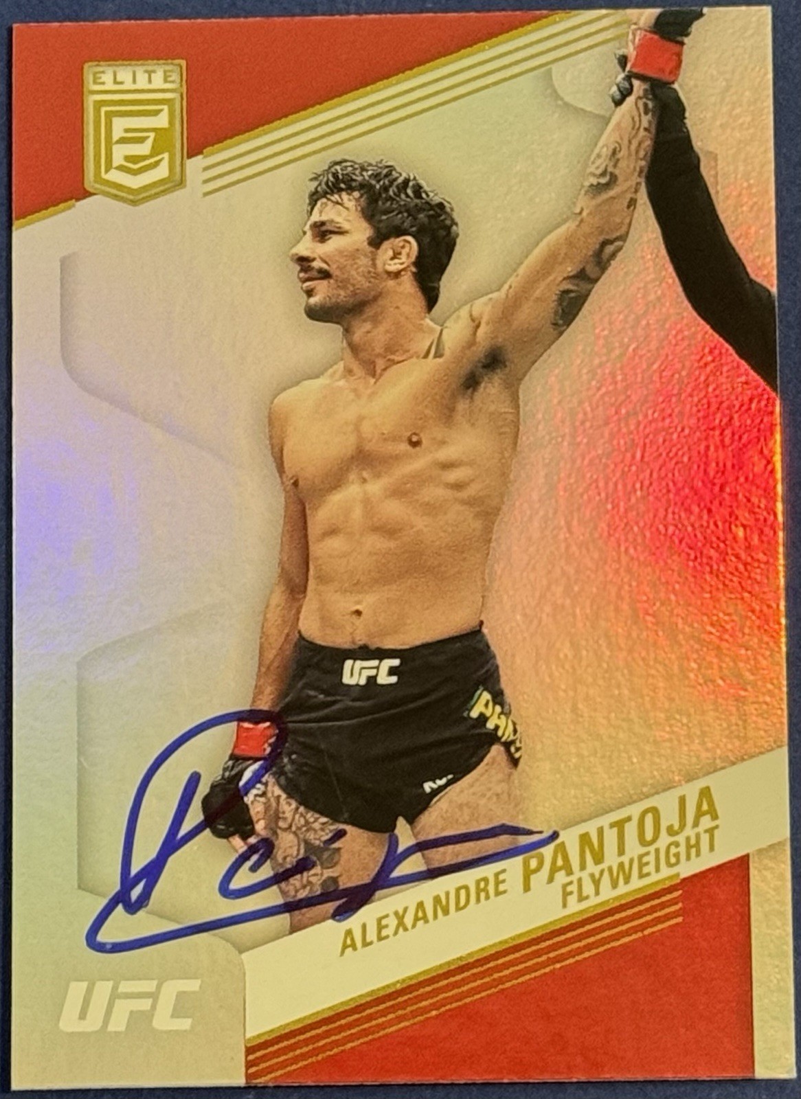 Alexandre Pantoja Signed 2023 Panini Chronicles Elite UFC Card BAS Beckett COA