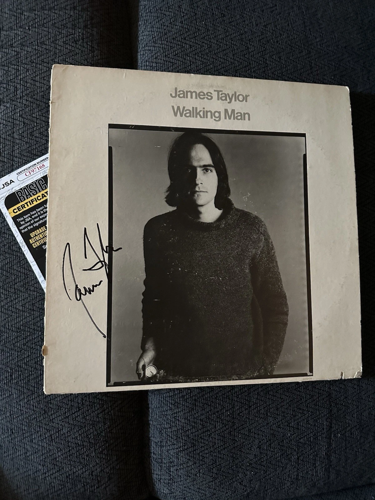 James Taylor SIGNED Vinyl ALBUM JSA Authenticated COA Walking Man