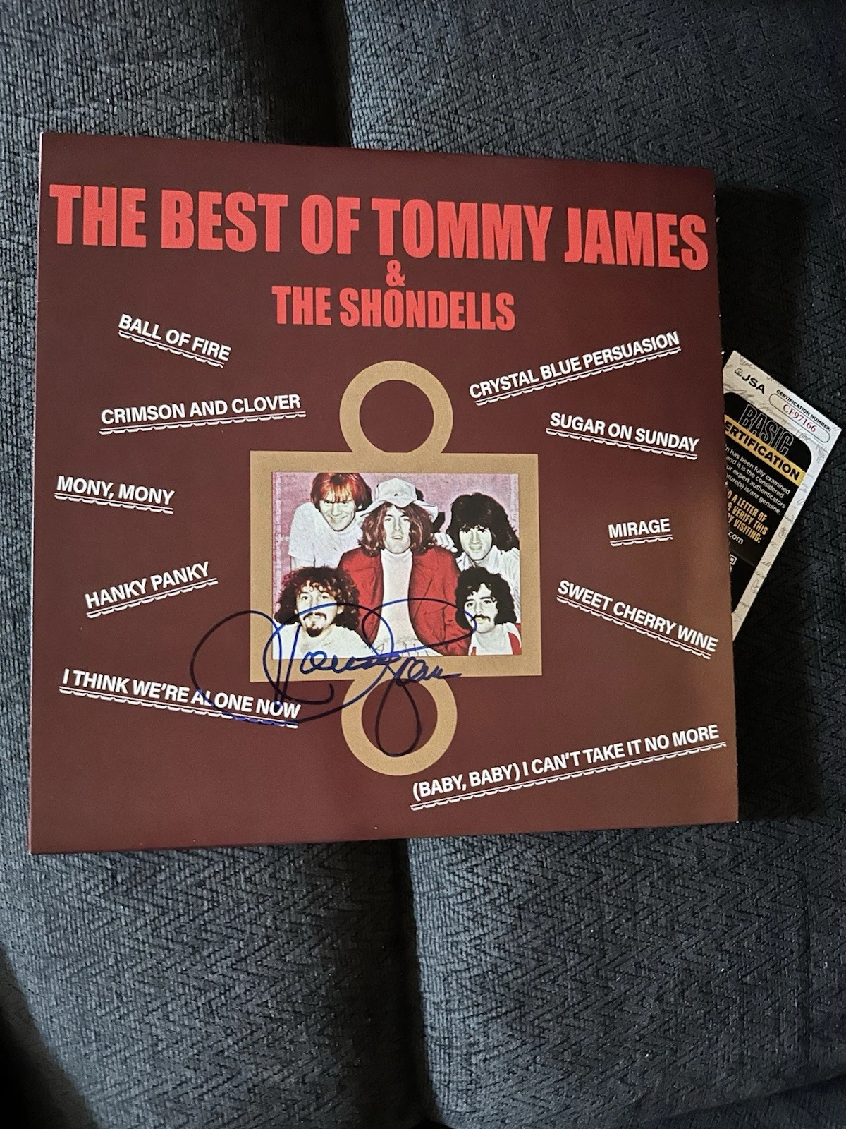 Tommy James SIGNED Vinyl ALBUM JSA Authenticated COA The Best Of New Printing