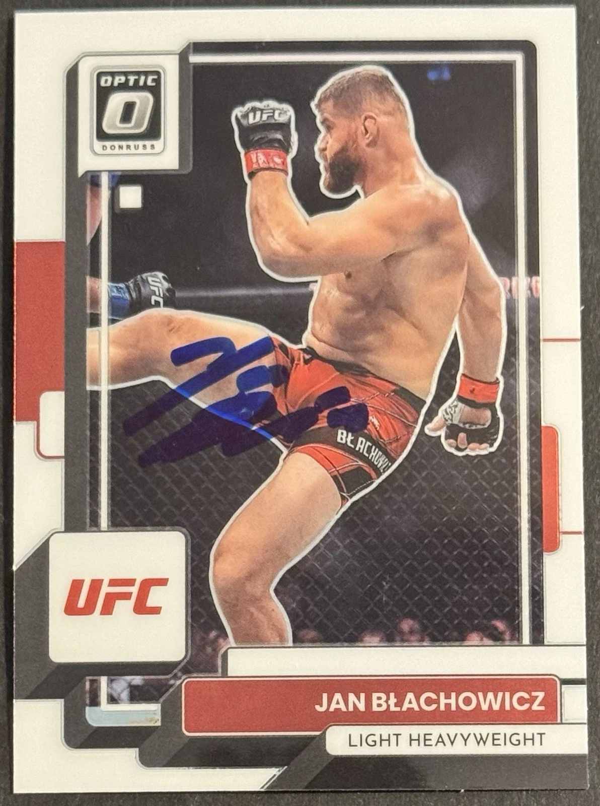 Jan Blachowicz Signed 2023 Donruss Optic Base UFC Card BAS Beckett
