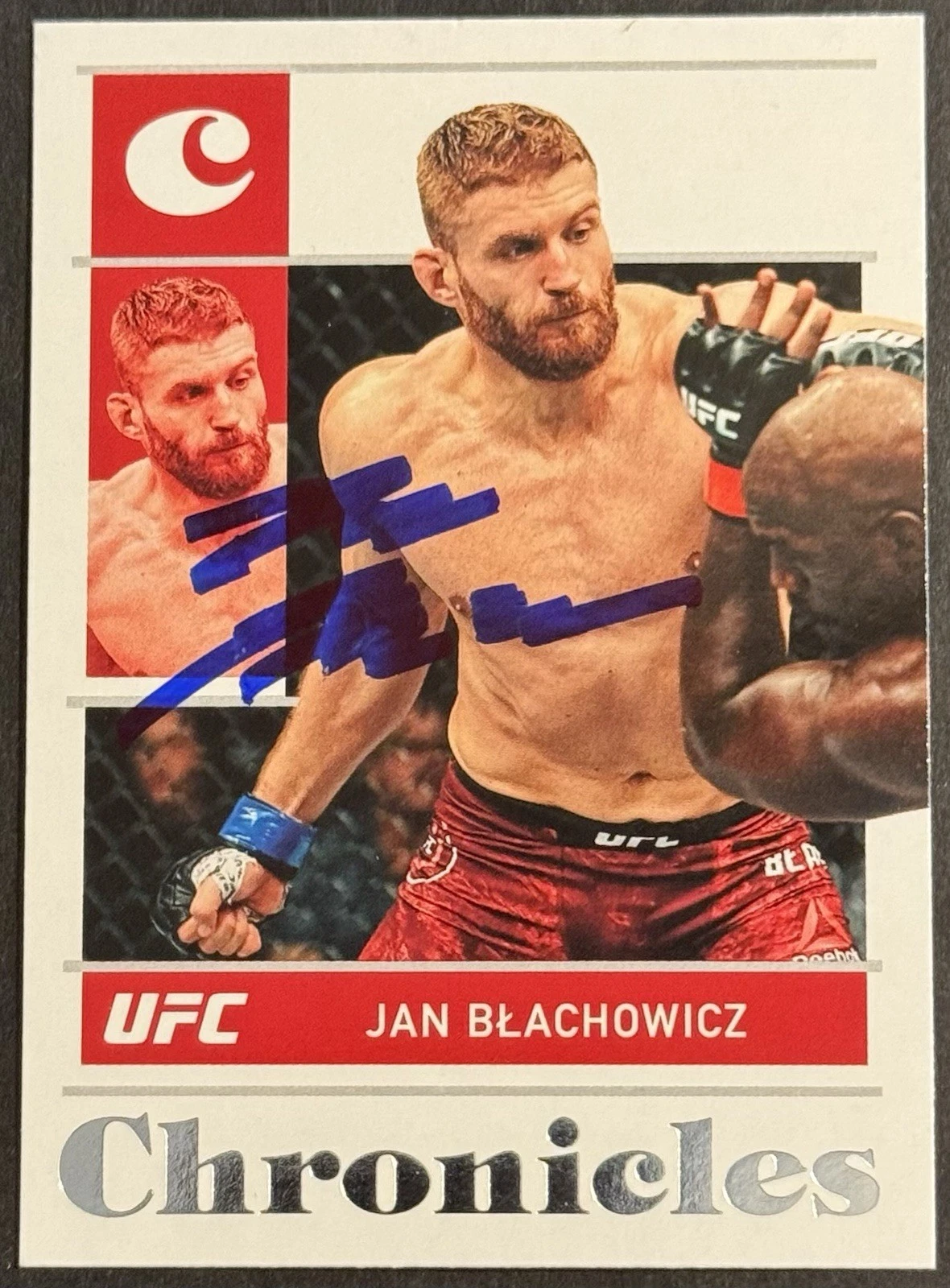 Jan Blachowicz Signed 2022 Panini Chronicles Base UFC Card BAS Beckett