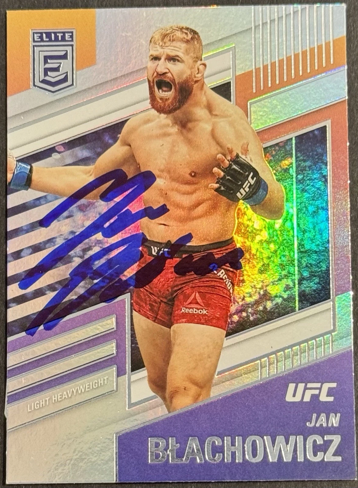 Jan Blachowicz Signed 2022 Panini Chronicles Elite Base UFC Card BAS Beckett