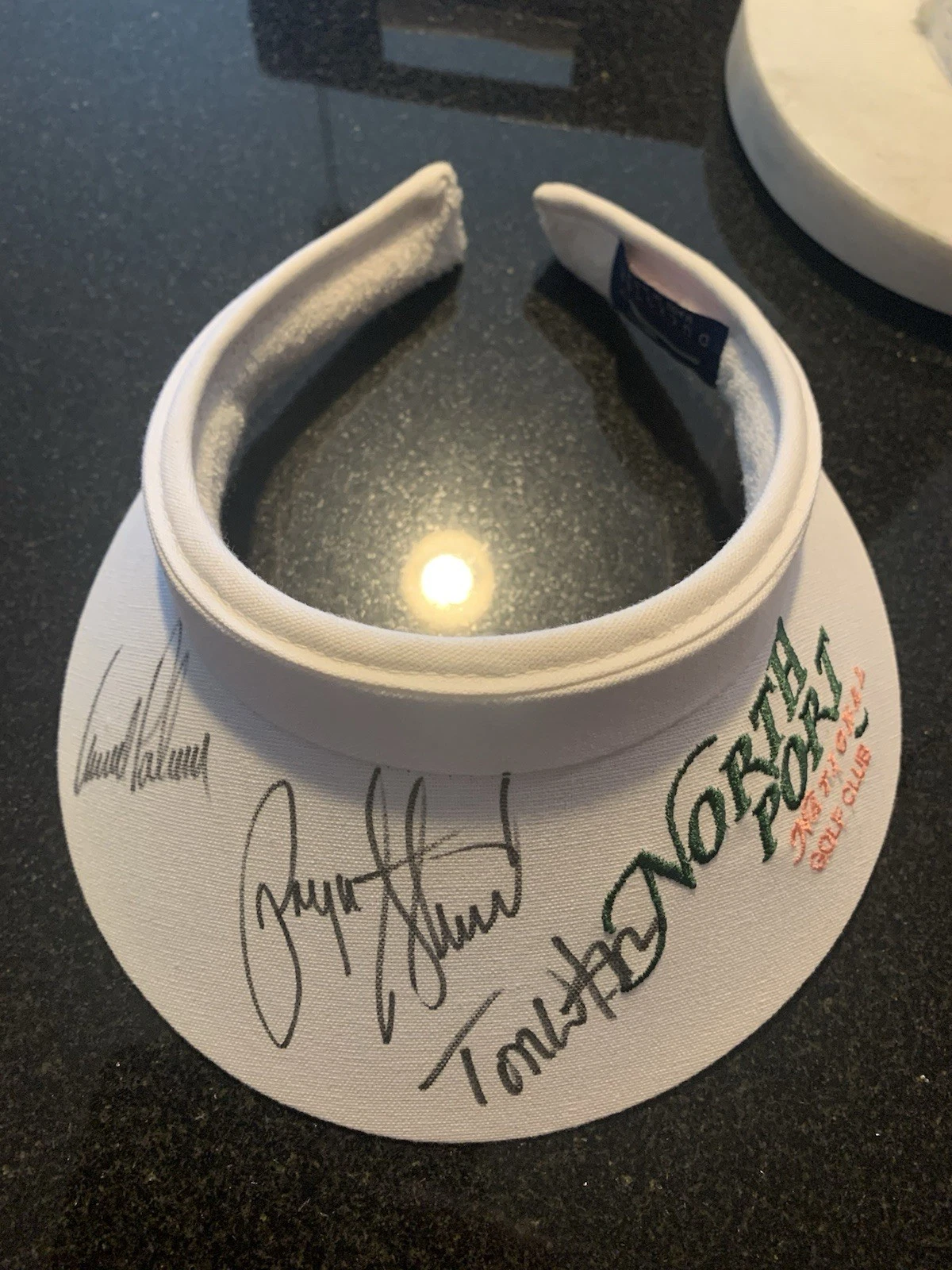 PAYNE STEWART+ARNOLD PALMER+TOM WATSON HAND SIGNED GOLF VISOR           JSA