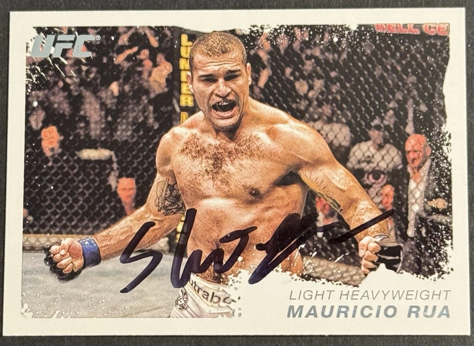 Mauricio Shogun Rua Signed 2011 Topps UFC Base Card Beckett COA