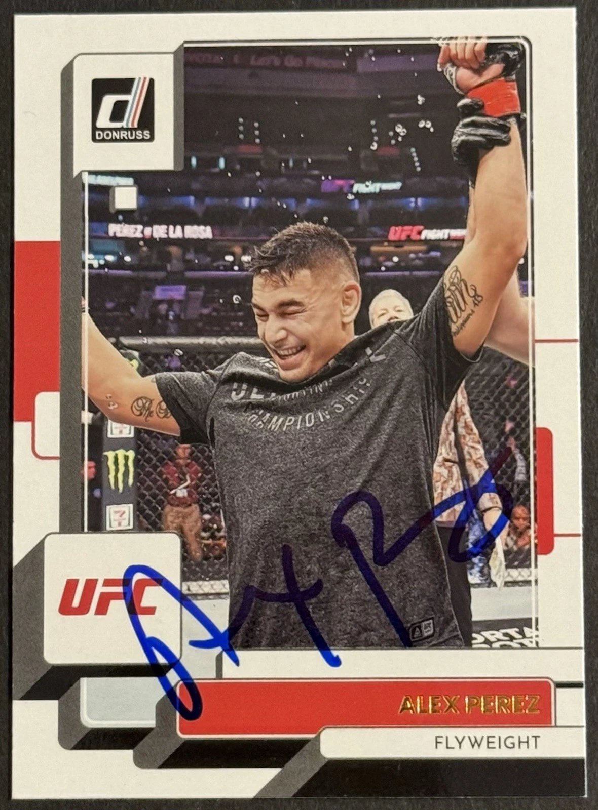 Alex Perez Signed 2023 Donruss UFC Base Card BAS Beckett On Card