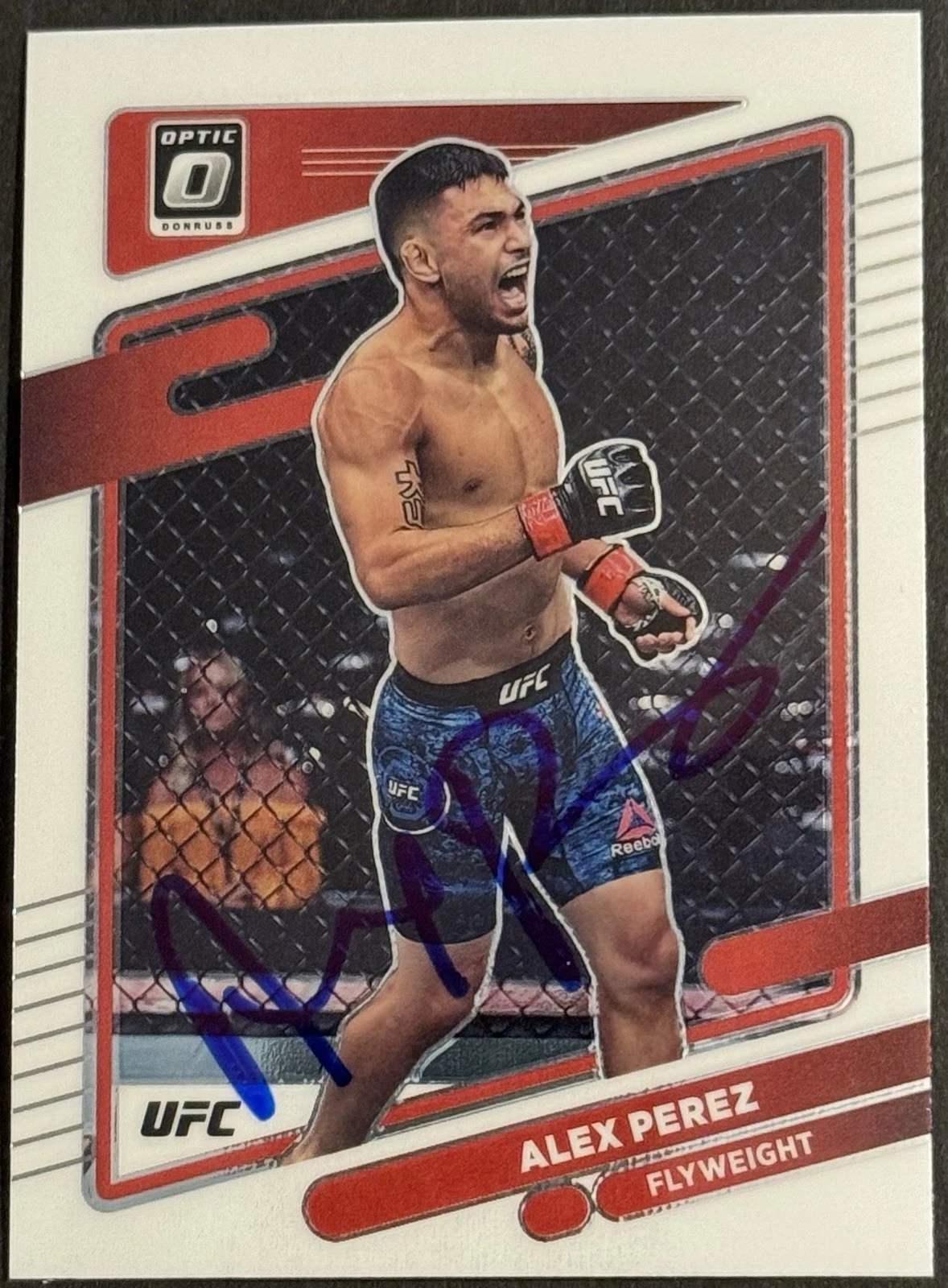 Alex Perez Signed 2022 Donruss Optic UFC Base Card BAS Beckett On Card