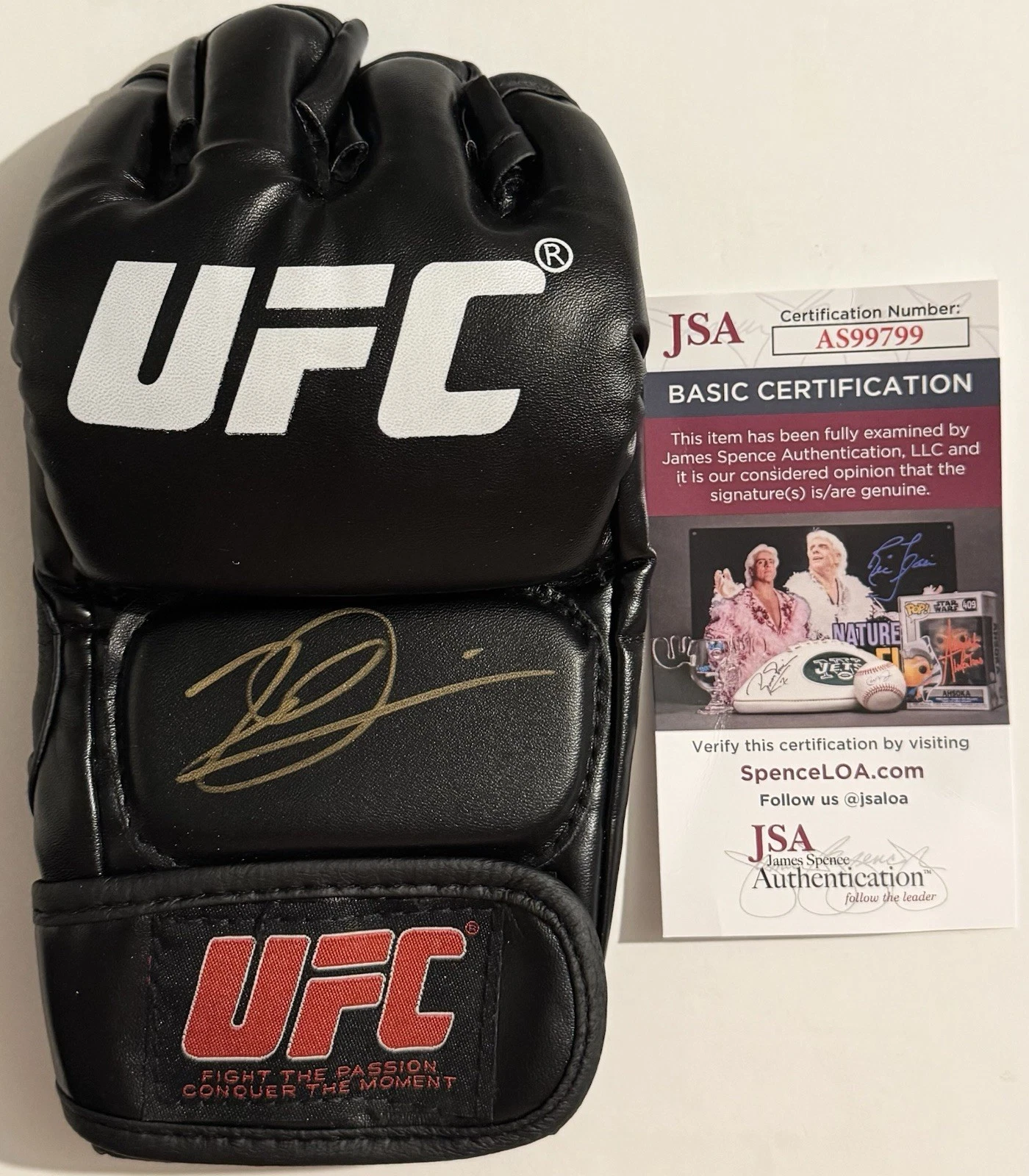 Dricus Du Plessis Signed Autographed UFC Glove JSA COA Champ