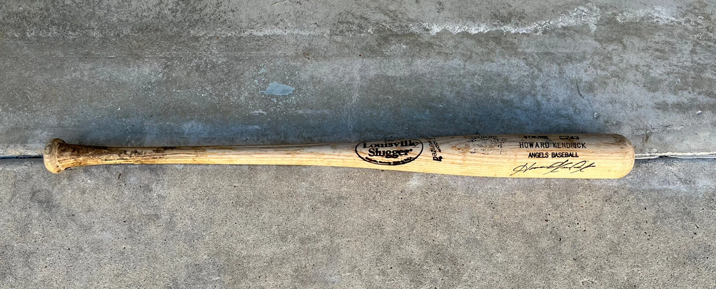 Howie Kendrick Signed + Game Used 2009 Cracked Bat Los Angeles Angels Of Anaheim