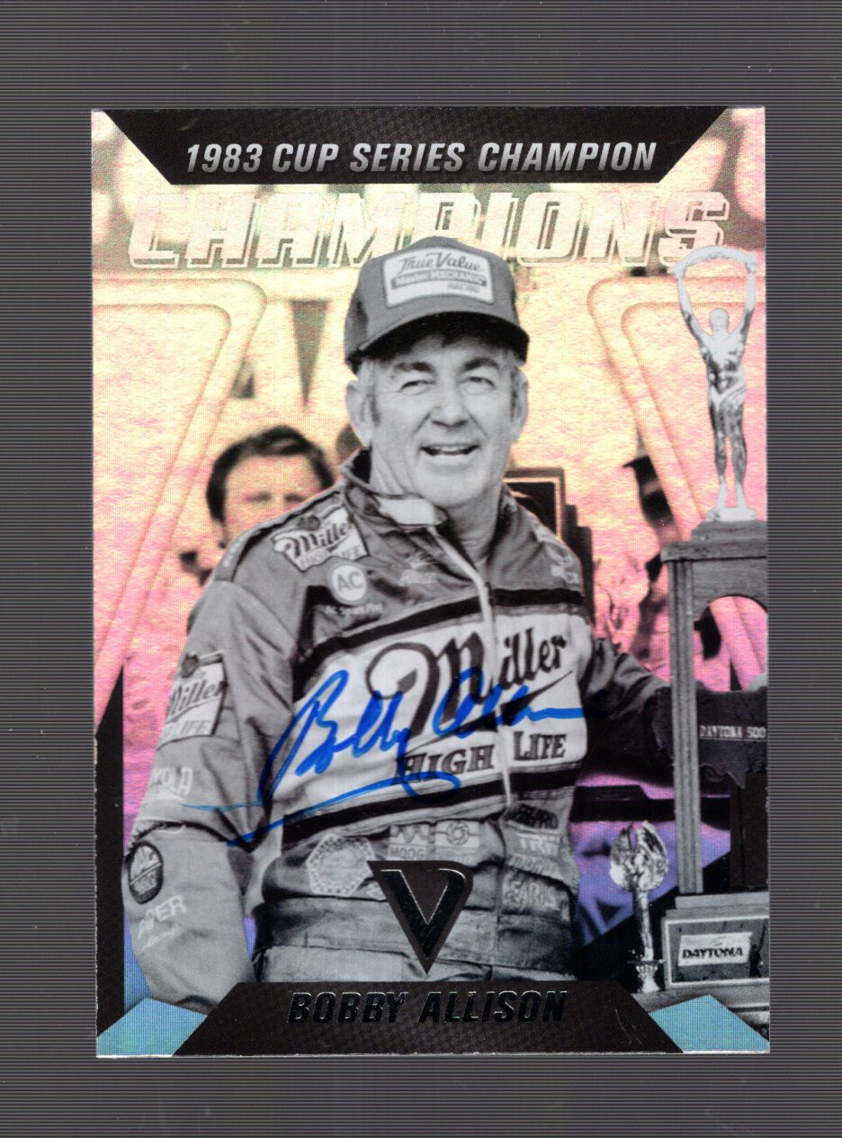 BOBBY ALLISON HAND SIGNED 2018 PANINI TRADING CARD+COA        NASCAR LEGEND