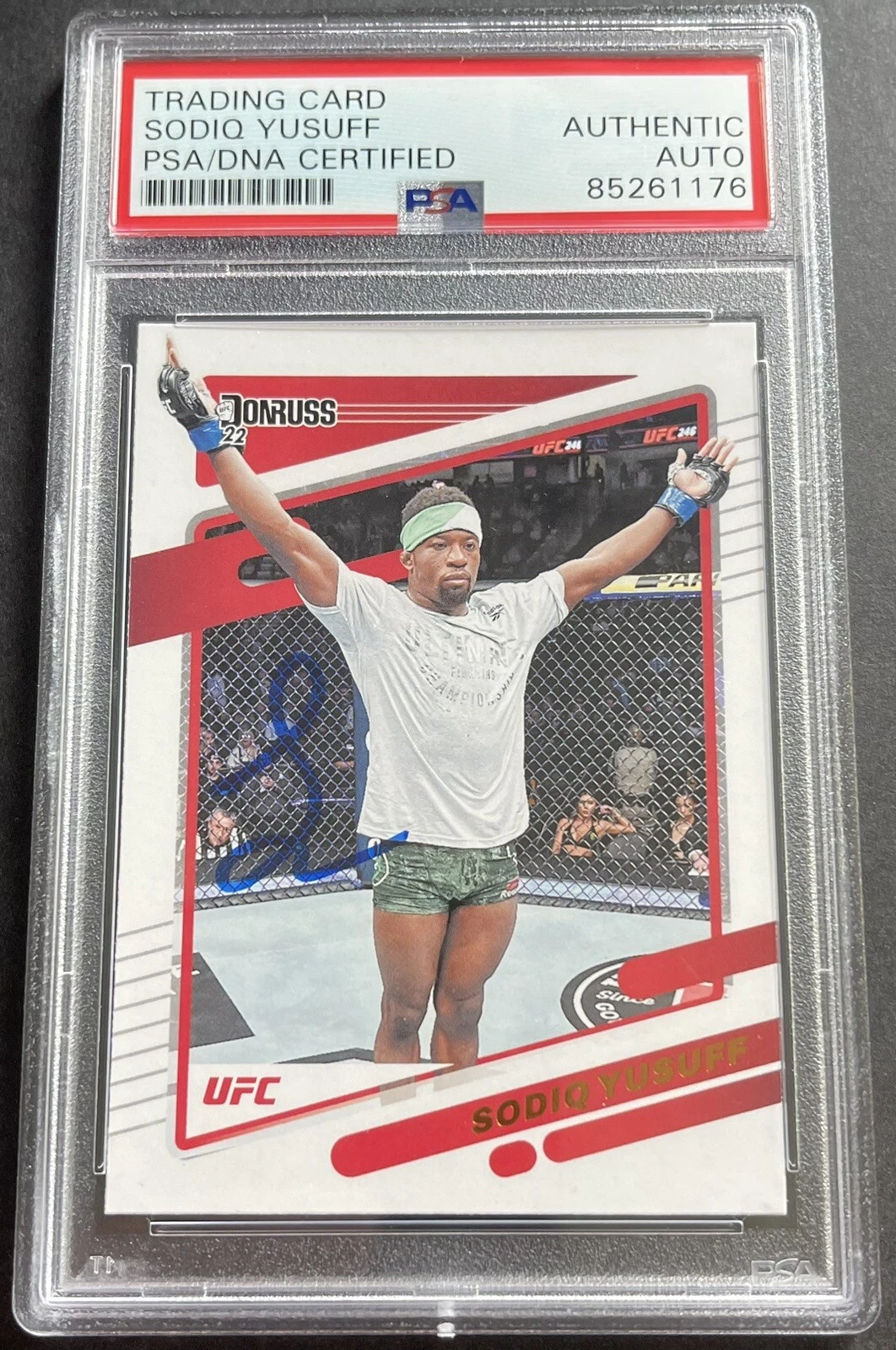 Sodiq Yusuff 2022 Donruss Base Card Signed Auto UFC Fighter PSA/DNA Slab