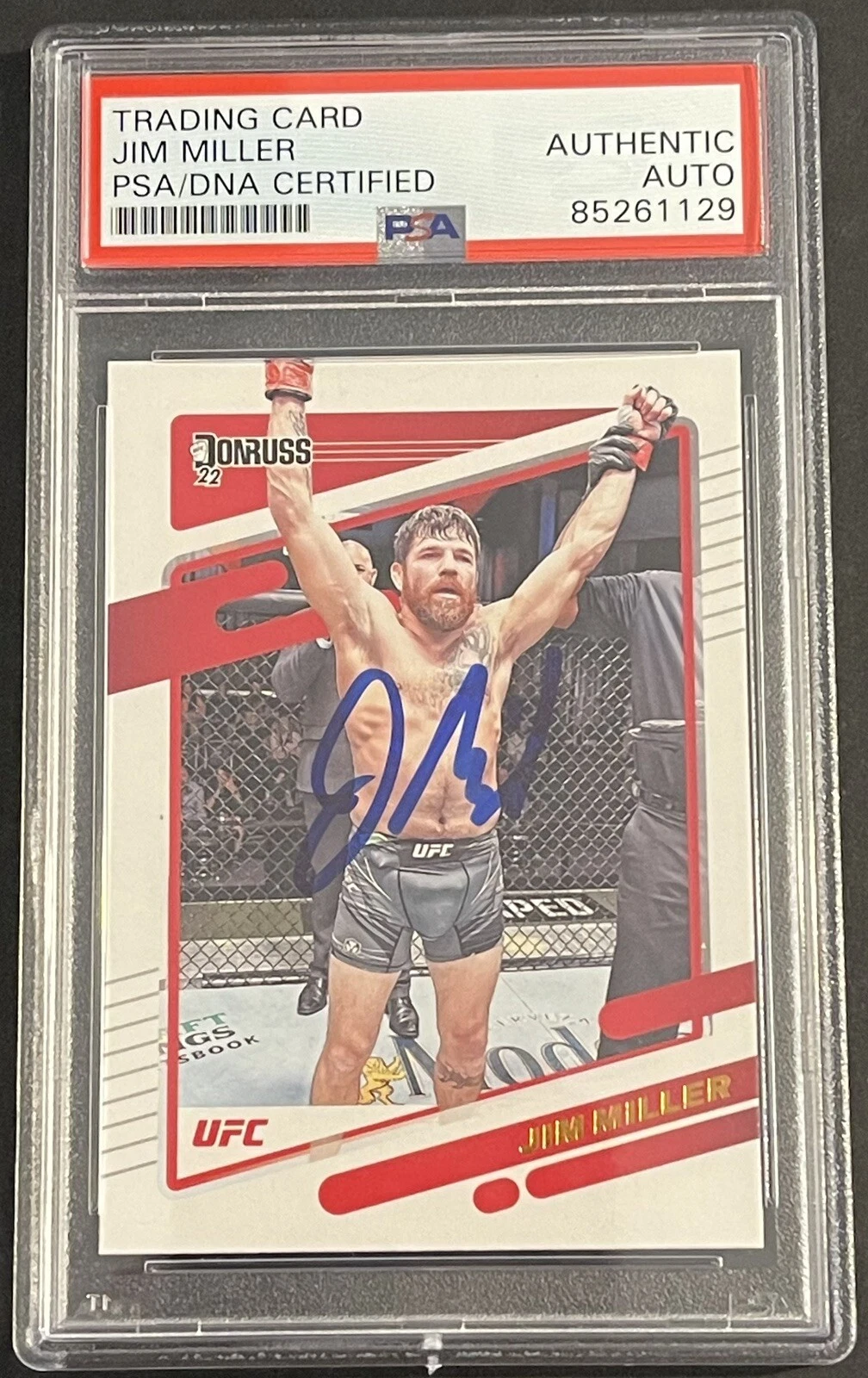 Jim Miller Signed Autographed 2022 Donruss UFC Base Card PSA/DNA Slabbed