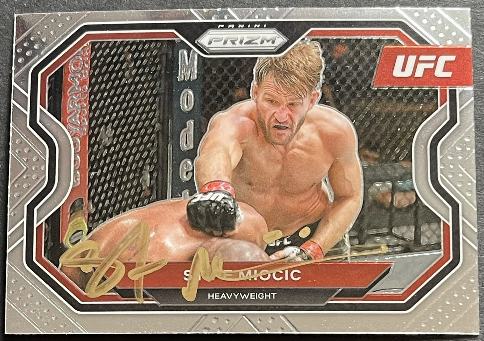 Stipe Miocic Signed Auto 2021 Prizm UFC Card Beckett Coa