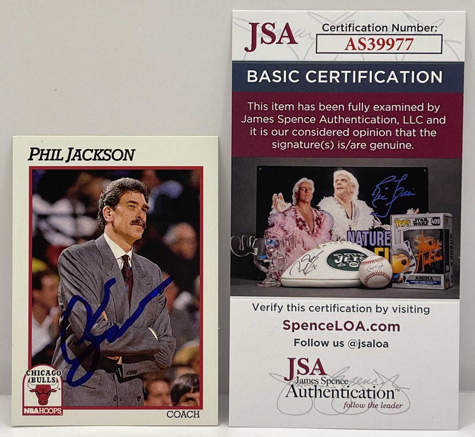 Phil Jackson Signed Auto 1991-92 NBA Hoops Chicago Bulls Card JSA COA