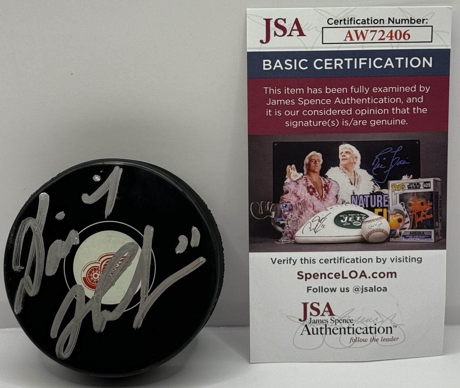 Dominik Hasek Signed Autographed Detroit Red Wings Logo Hockey Puck JSA COA