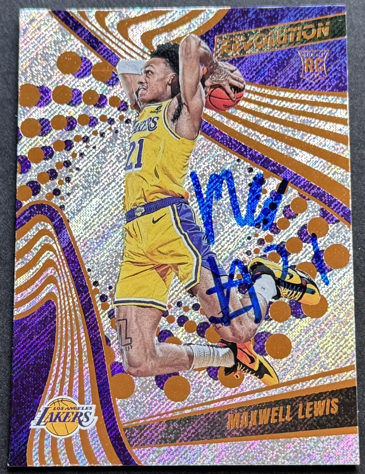 Maxwell Lewis Signed Auto 2023-2024 Revolution Rookie Card Lakers Beckett COA