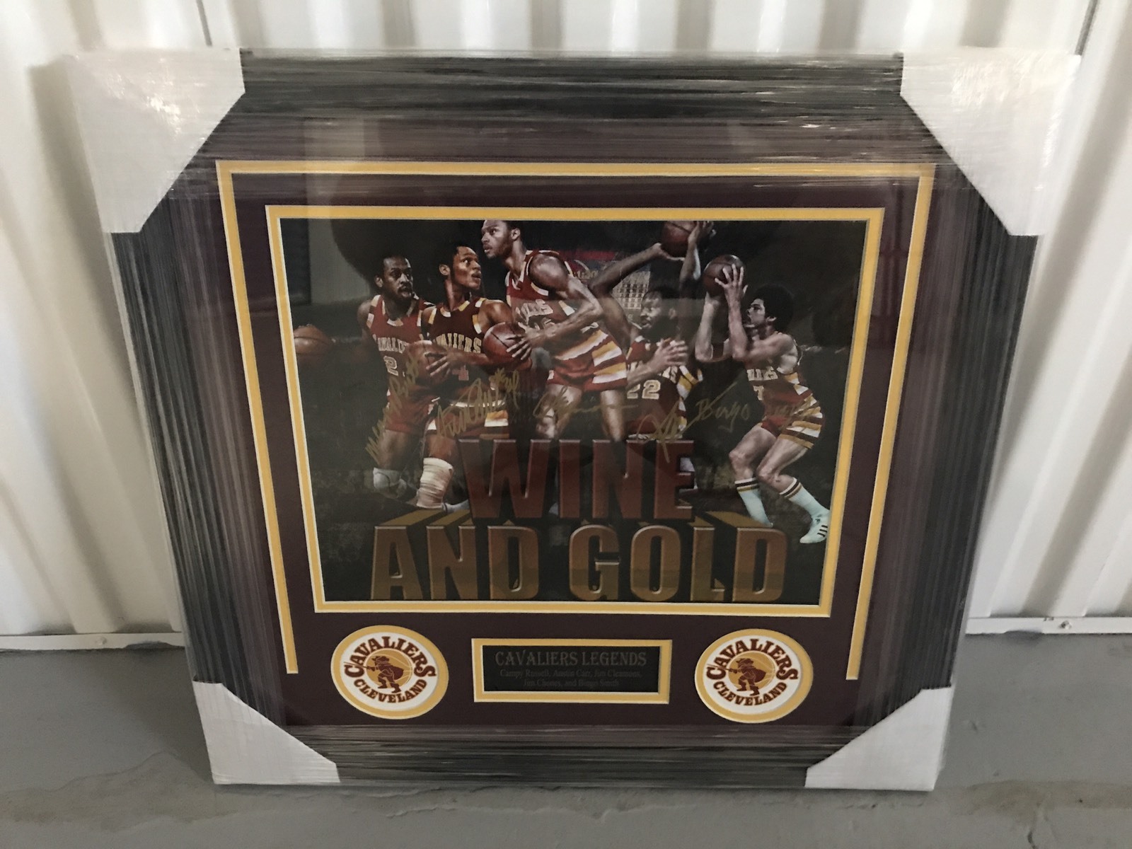 70S CLEVELAND CAVALIERS MIRACLE OF RICHFIELD CUSTOM FRAMED SIGNED COLLAGE CARR COLLECTIBLE MEMORABILIA