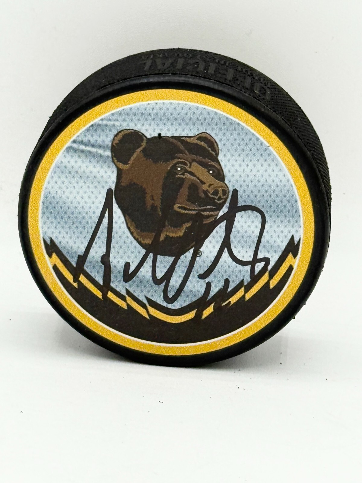 Adam Oates signed Boston Bruins Reverse Retro Puck Beckett Witnessed COA