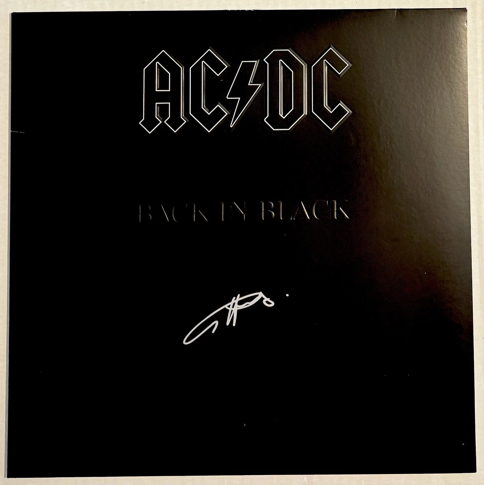 Angus Young Signed Autographed Back In Black AC/DC Vinyl Album Record JSA COA