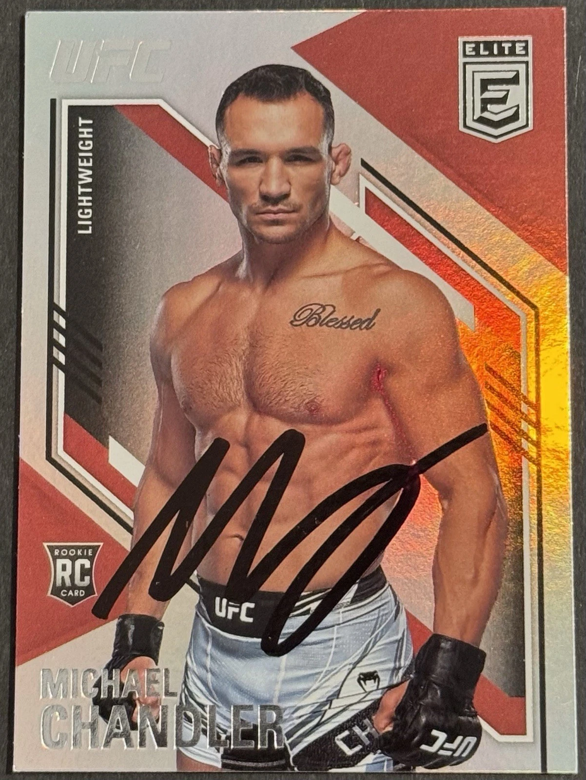 Michael Chandler Signed 2021 Chronicles Elite Rookie Base UFC Card Beckett
