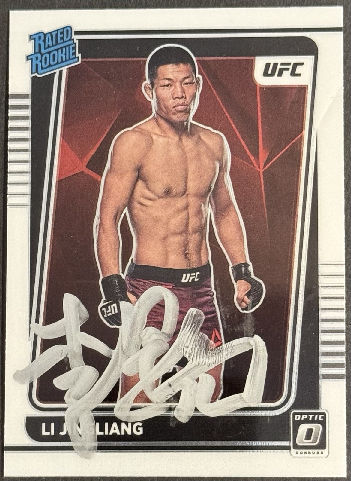 Li Jingliang Signed 2022 Donruss Optic UFC Base Card BAS Beckett On Card