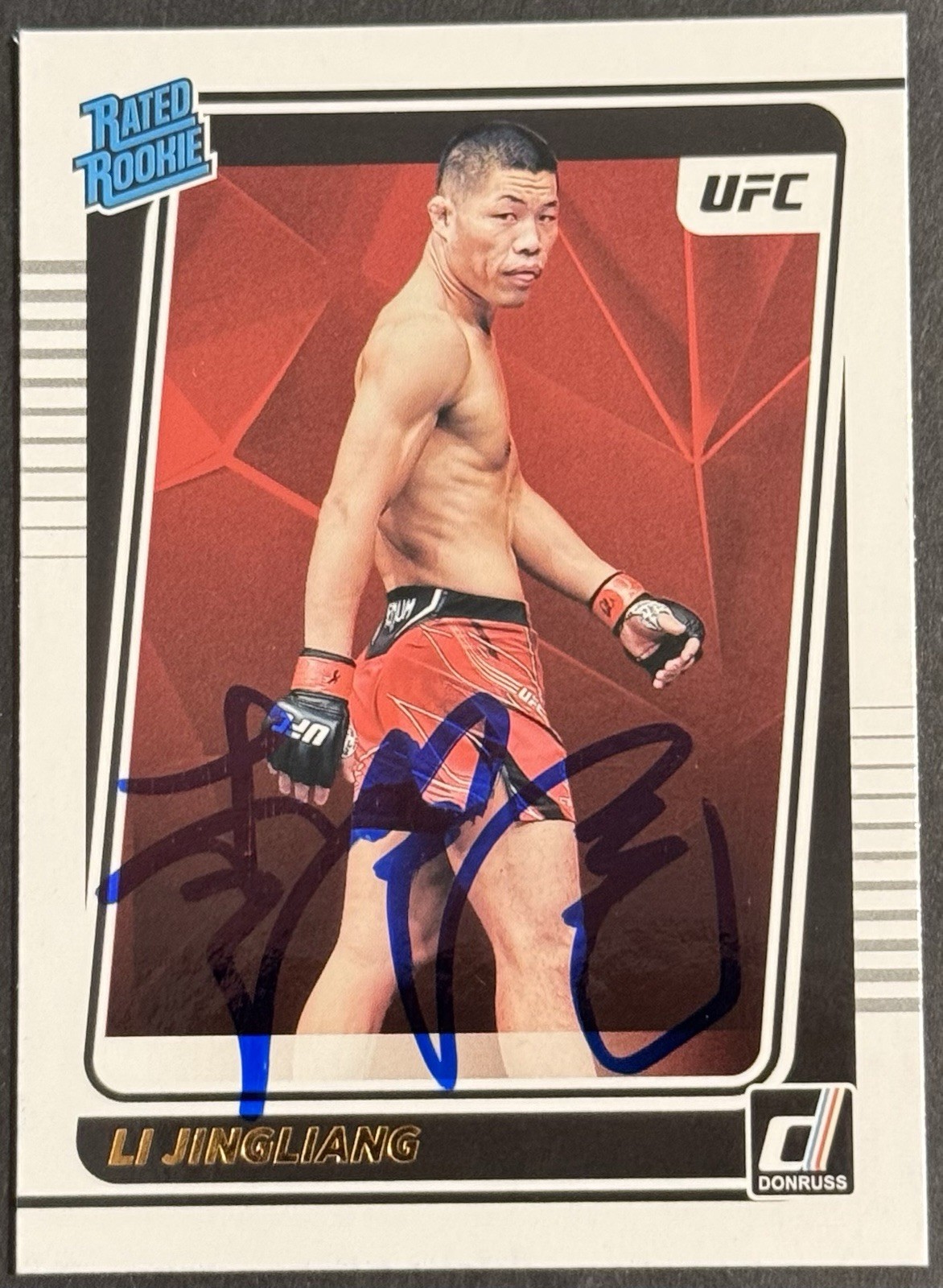 Li Jingliang Signed 2022 Donruss UFC Base Card BAS Beckett On Card