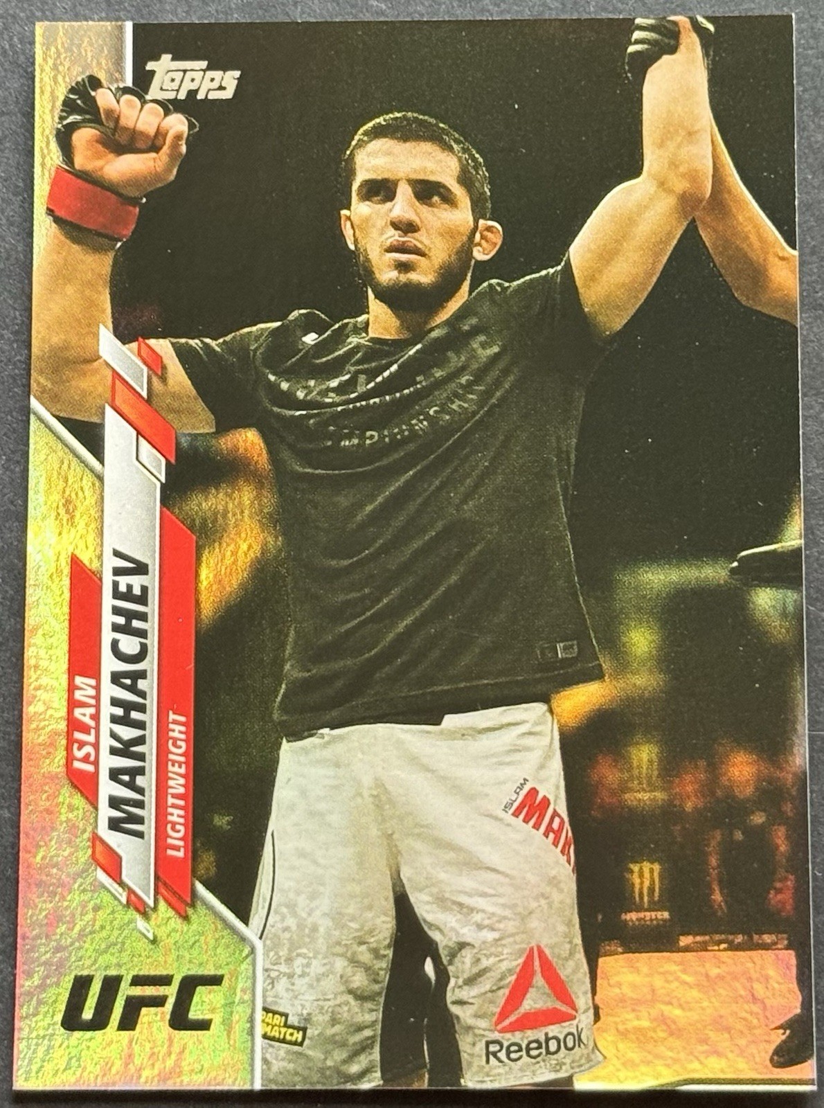 2020 Topps UFC ISLAM MAKHACHEV #26 RAINBOW FOIL SP