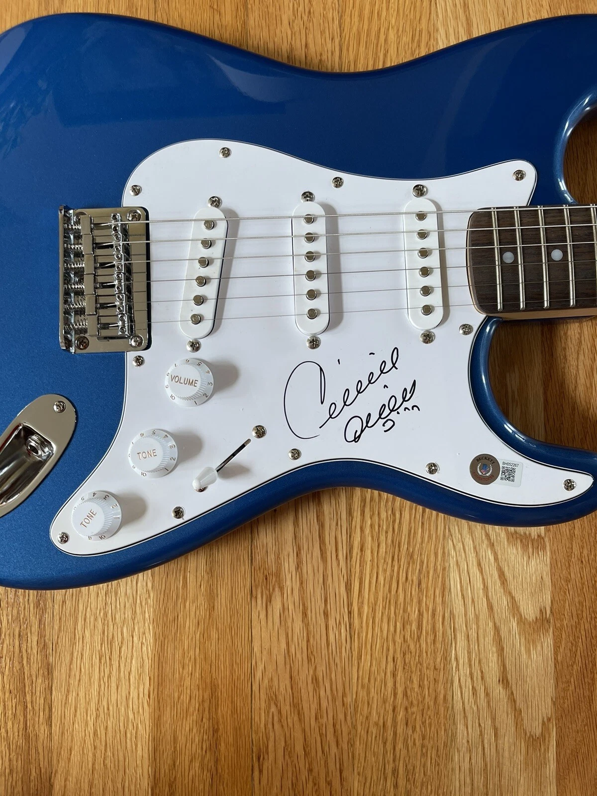 Celine Dion Authentic Signed Autographed Fender Strat Electric Guitar Beckett
