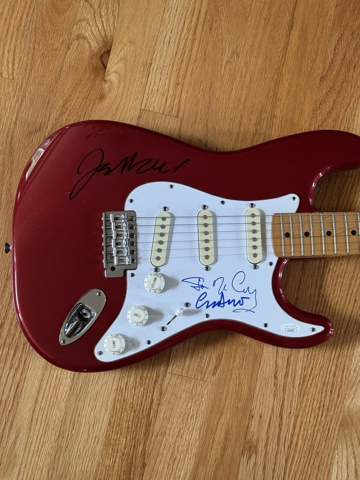 Rare Yardbirds Jeff Beck Chris Dreja Jim McCarty Signed Stratocaster Guitar JSA