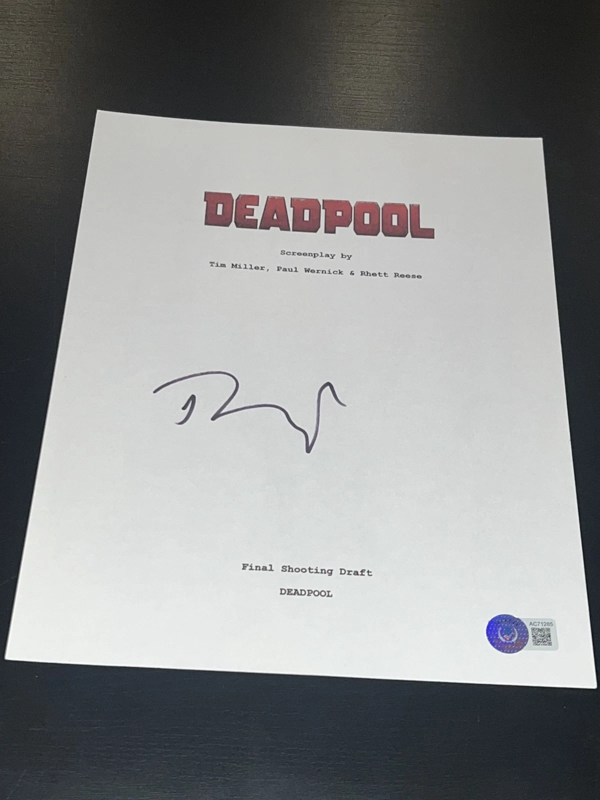 RYAN REYNOLDS SIGNED AUTOGRAPH MOVIE SCRIPT DEADPOOL BECKETT BAS COA AUTO X2