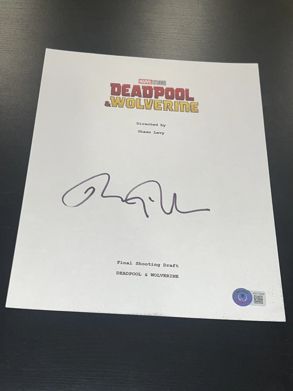 RYAN REYNOLDS SIGNED AUTOGRAPH MOVIE SCRIPT DEADPOOL WOLVERINE BECKETT BAS COA