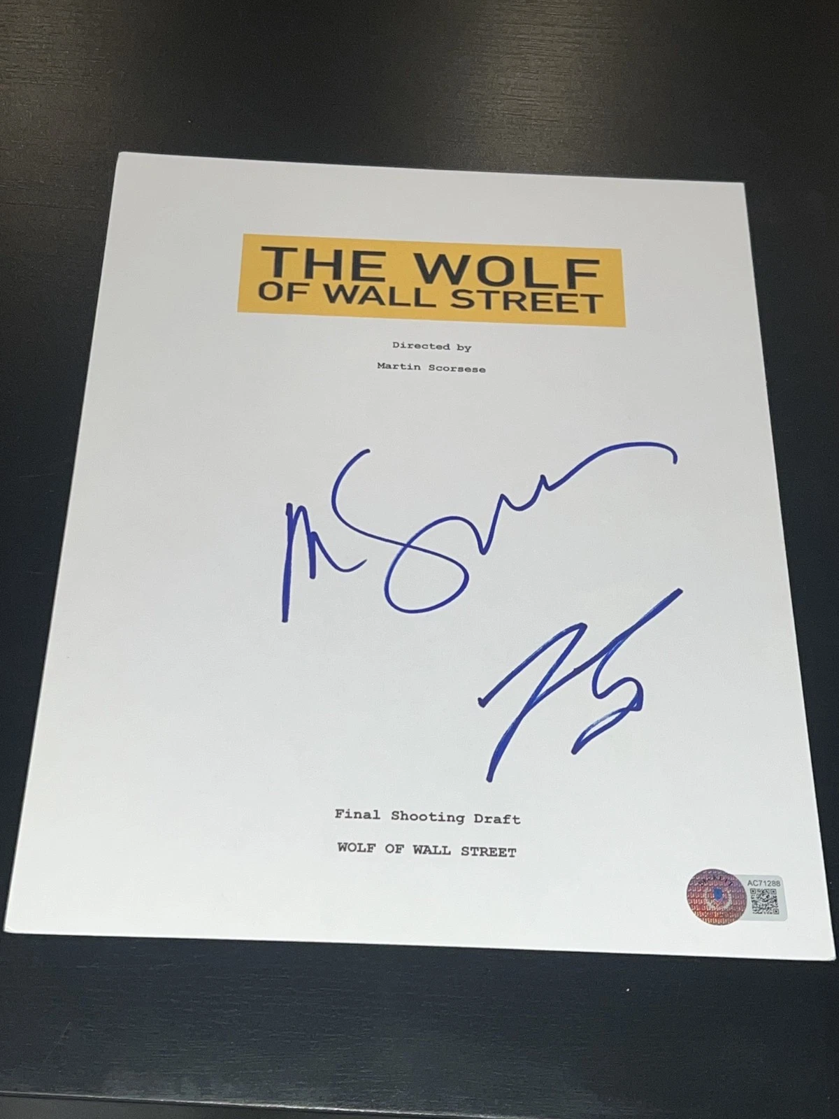 MARTIN SCORSESE LEONARDO DICAPRIO SIGNED SCRIPT WOLF OF WALL STREET BECKETT BAS