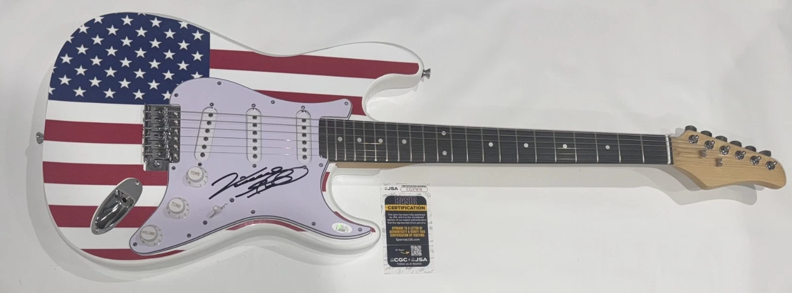 VINCE GILL SIGNED USA FLAG ELECTRIC GUITAR THE EAGLES COUNTRY LEGEND JSA COA