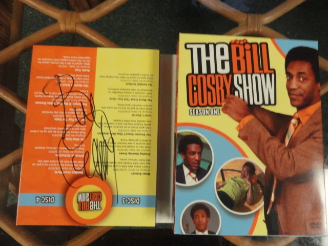 BILL COSBY SIGNED BILL COSBY SHOW SEASON ONE DVD SET